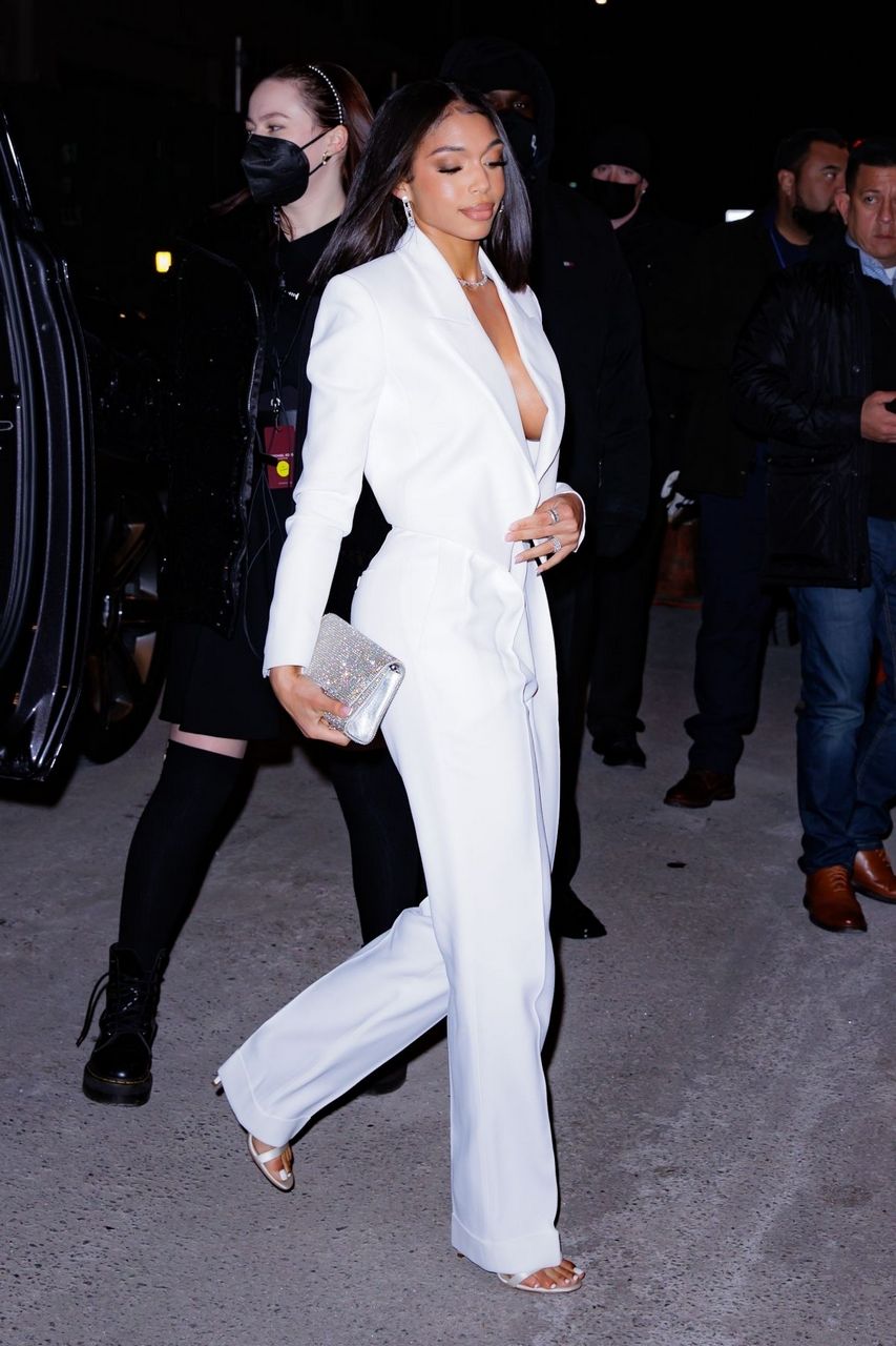 Lori Harvey All White Arrives Michael Kors Show New York Fashion Week