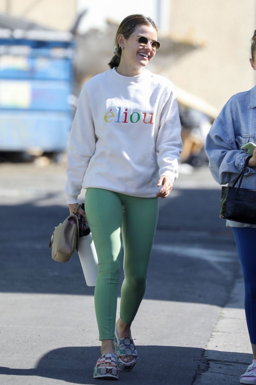 Lucy Hale Arrives Forma Pilates Session Los Angeles
