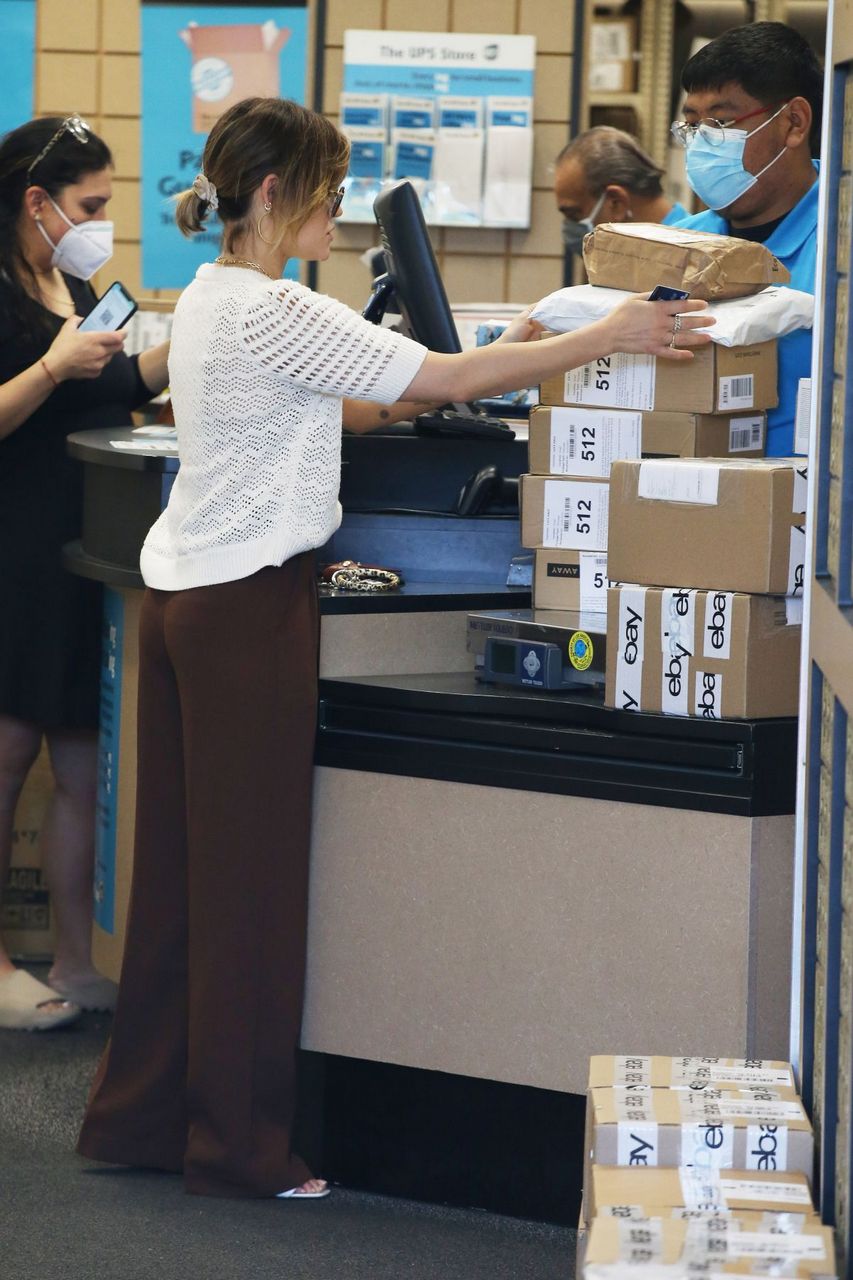 Lucy Hale Picks Up Load Of Packages Ups Los Angeles