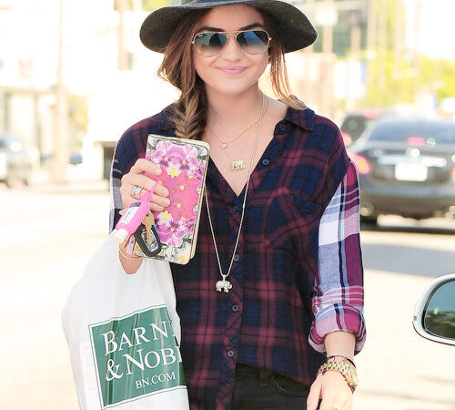 Lucyhale Daily Lucy Hale Out And About In Los (1 photo)