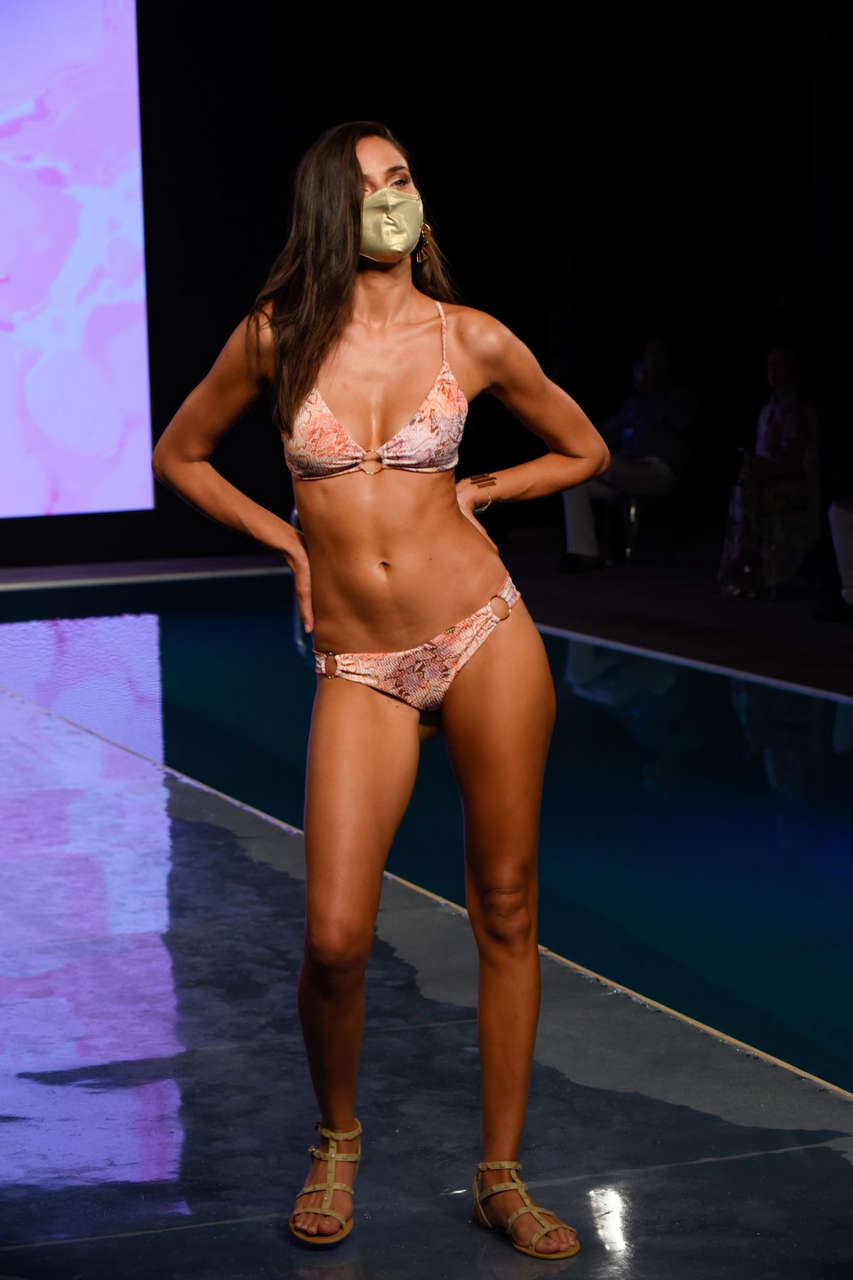 Luli Fama Fashion Show Paraiso Miami Beach
