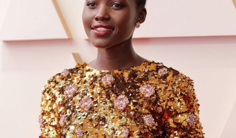 Lupita Nyong O 94th Annual Academy Awards Dolby Theatre Los Angeles (2 photos)