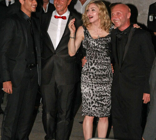 Madonna In Milan (1 photo)