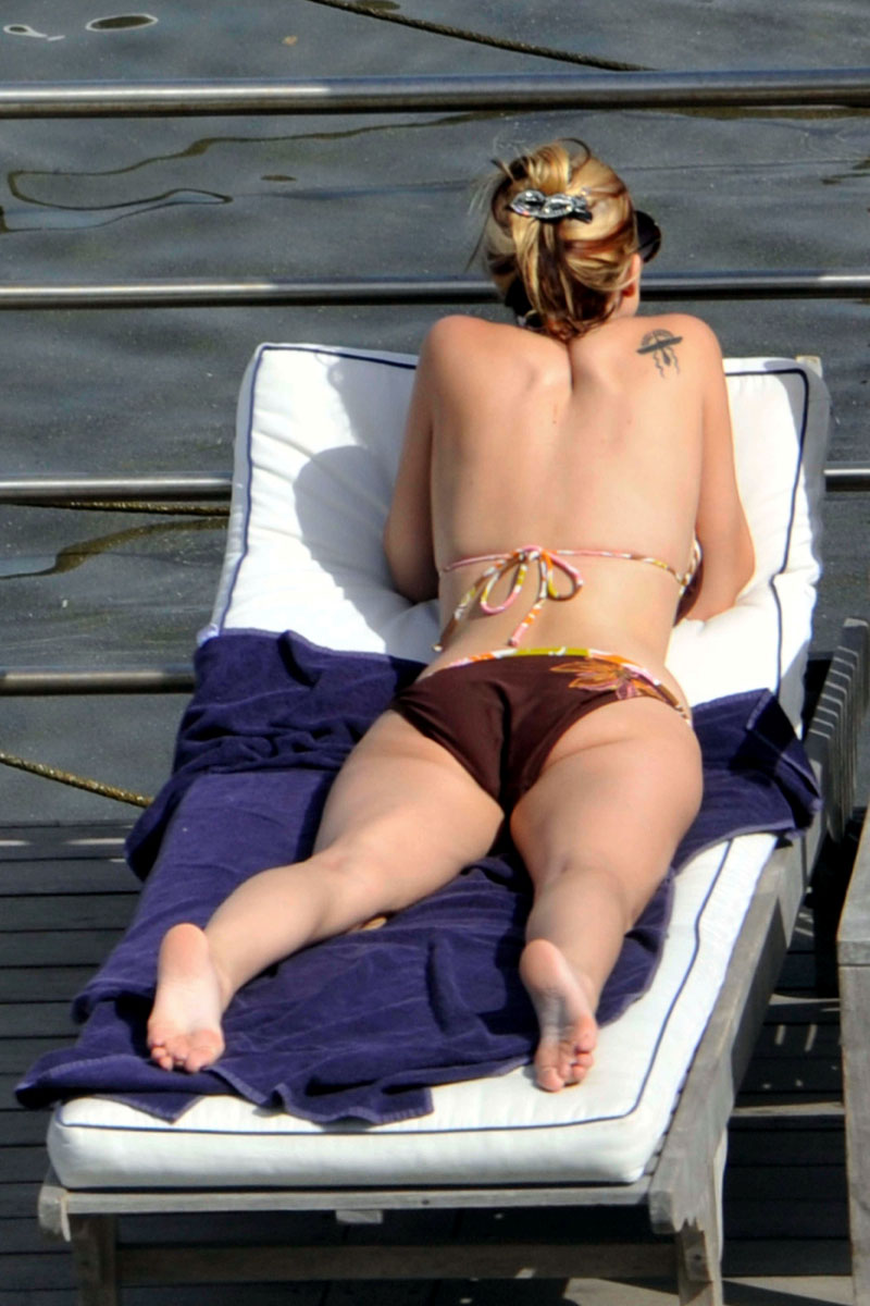 Manda Mosher Bikini Ischia Italy