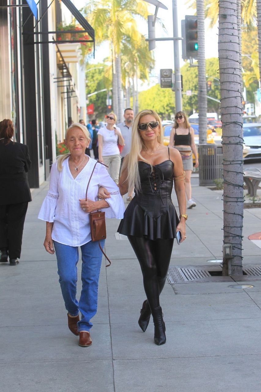 Marcela Iglesias Out With Her Mother Beverly Hills