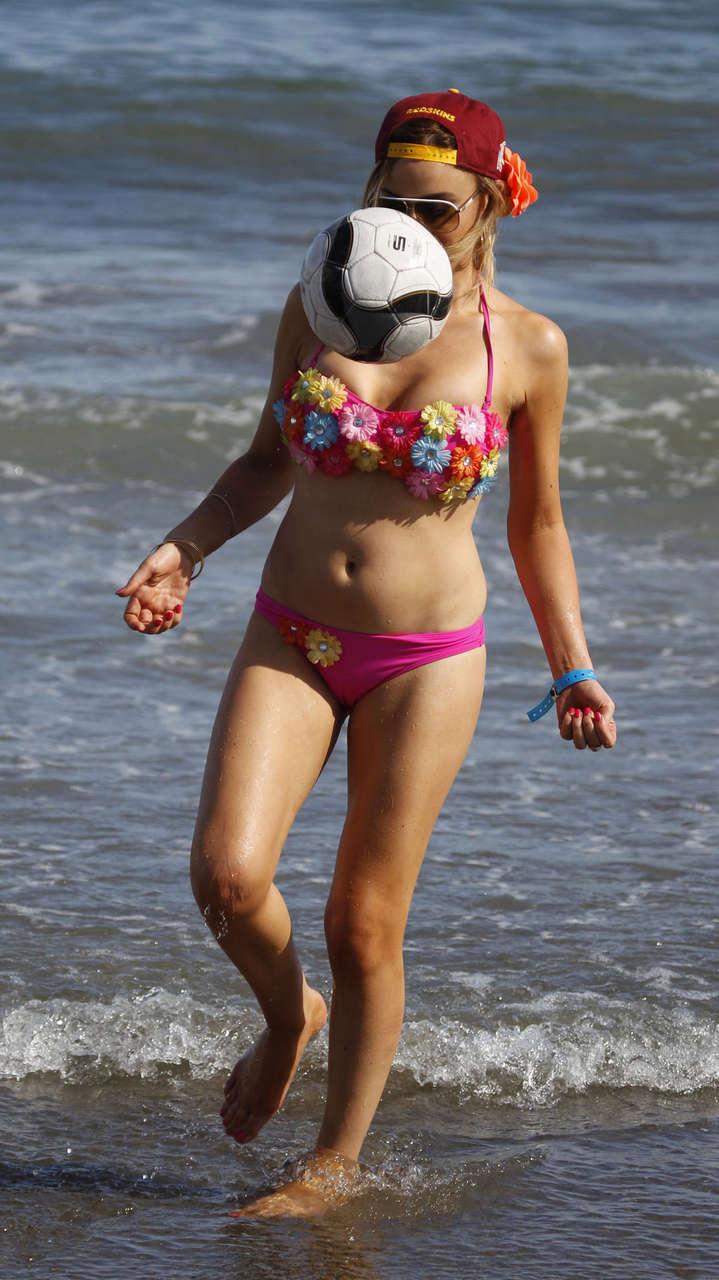 Maria Fowler Pink Bikini Beach Marbella