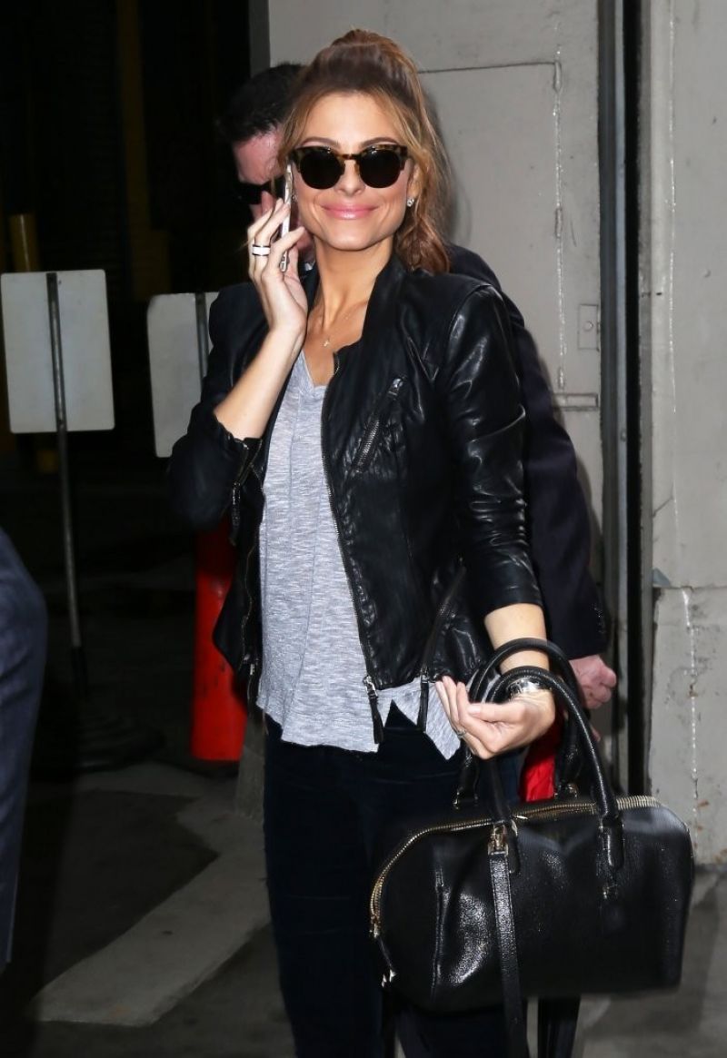 Maria Menounos Leaves Her Hotel New York