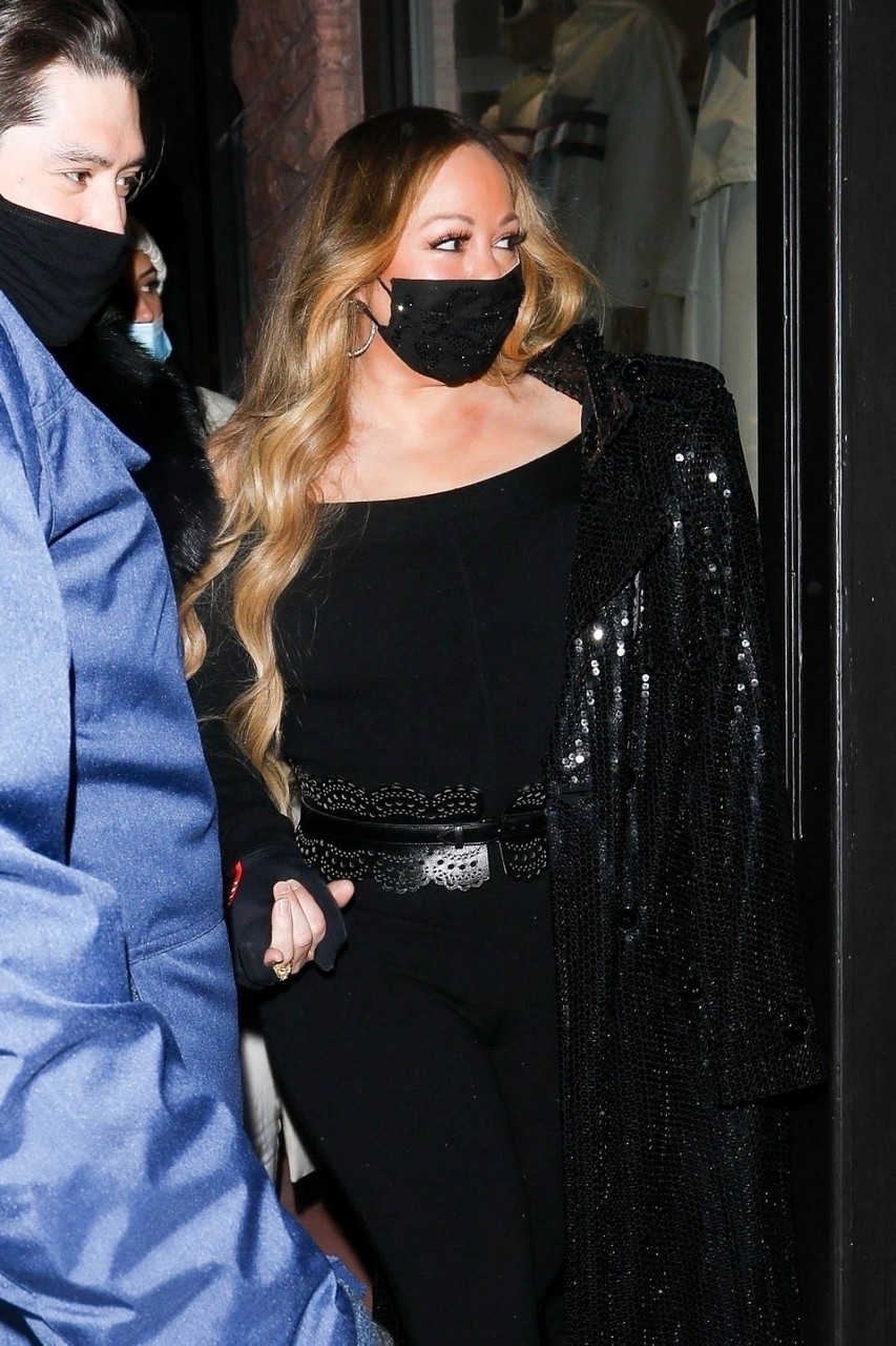 Mariah Carey Out Shopping Aspen