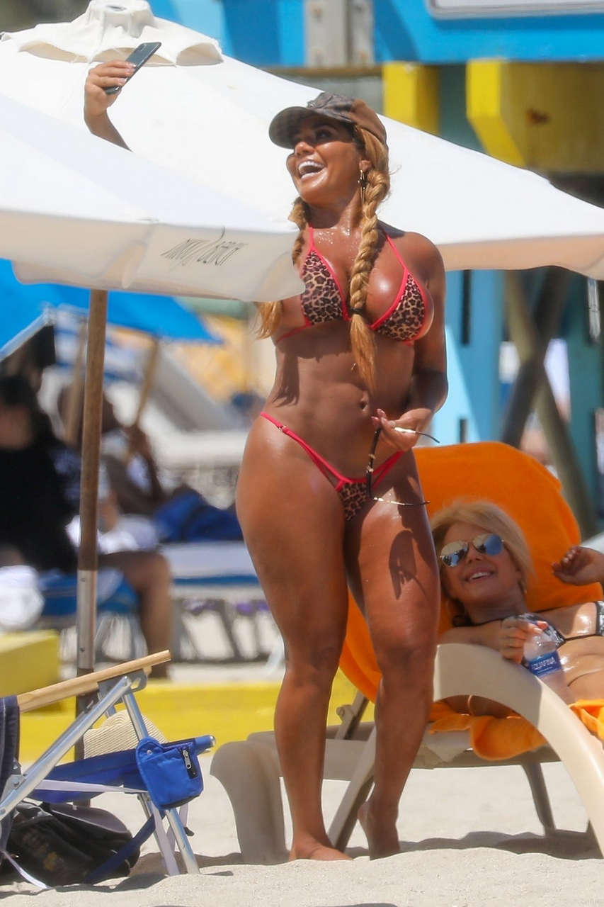Maripily Rivera Bikini Beach Miami
