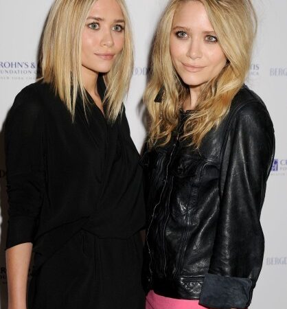 Mary Kate And Ashley (1 photo)