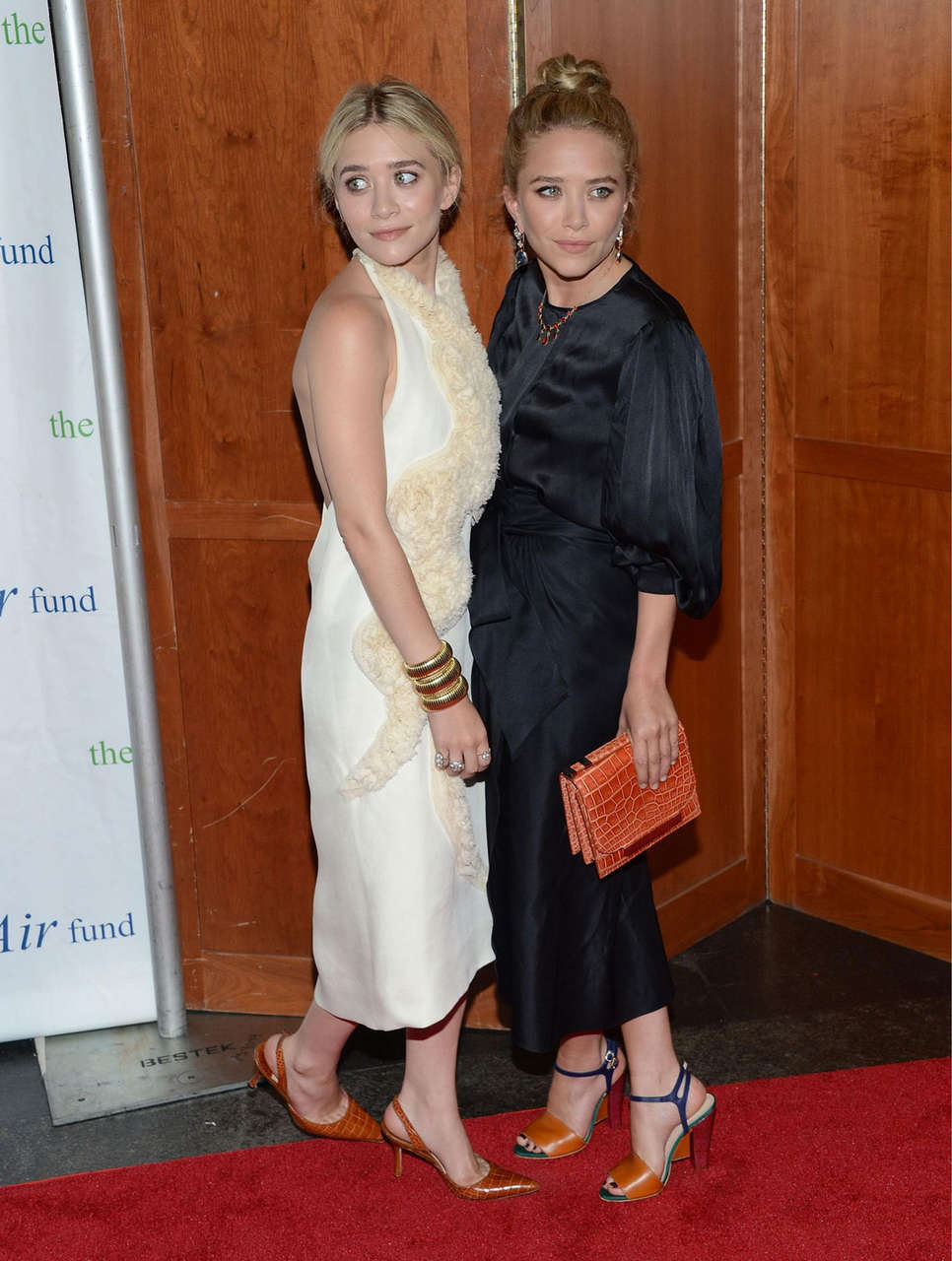 Mary Kate Ashley Olsen Fresh Air Fund Salute To American Heroes