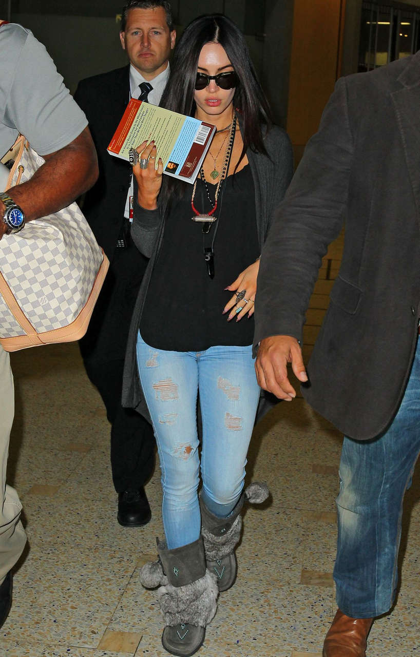 Megan Fox Arrives Airport Sydney