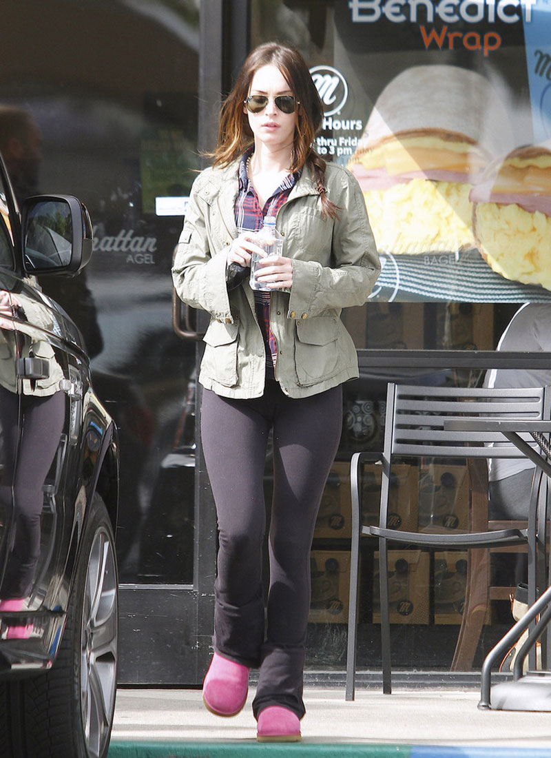 Megan Fox Tight Leaving Coffee Shop