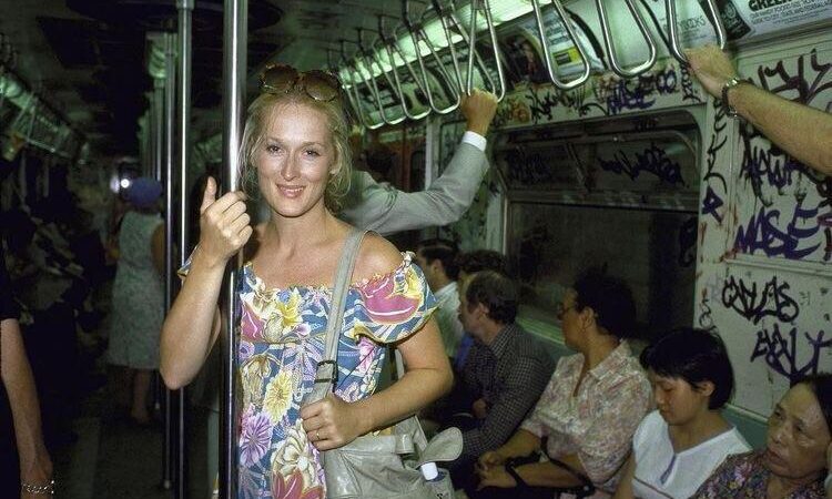 Meryl Streep Hot (9 photos)