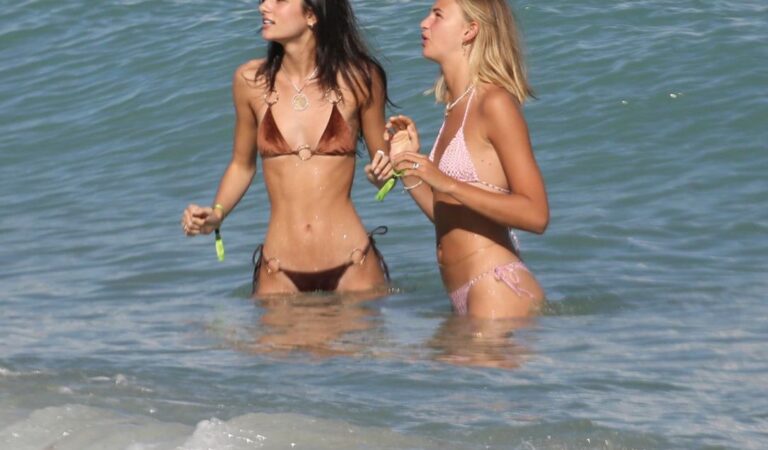 Mia Regan Bikini Beach Miami (16 photos)