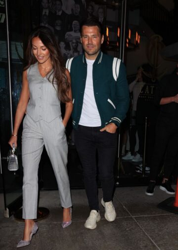 Michelle Keegan Out For Dinner Catch La Los Angeles
