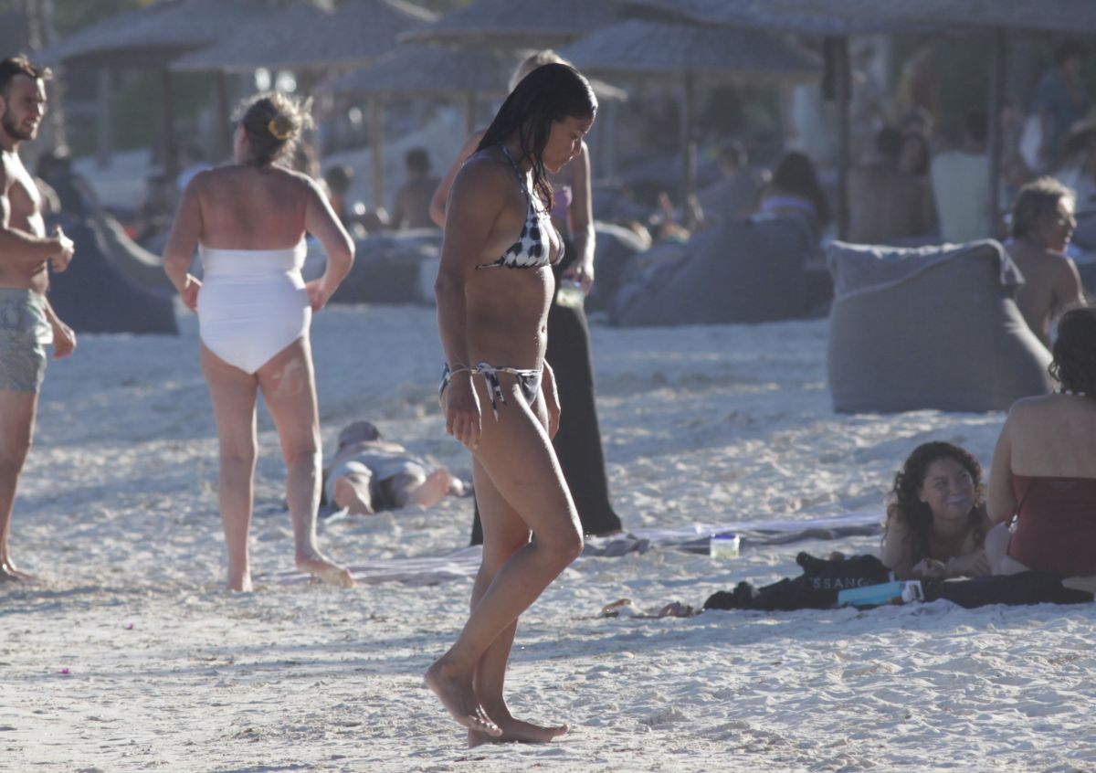 Michelle Rodriguez Bikini Beach Tulum