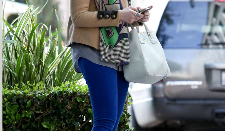 Michelle Trachtenberg Leaving Uta Office Los Angeles (9 photos)