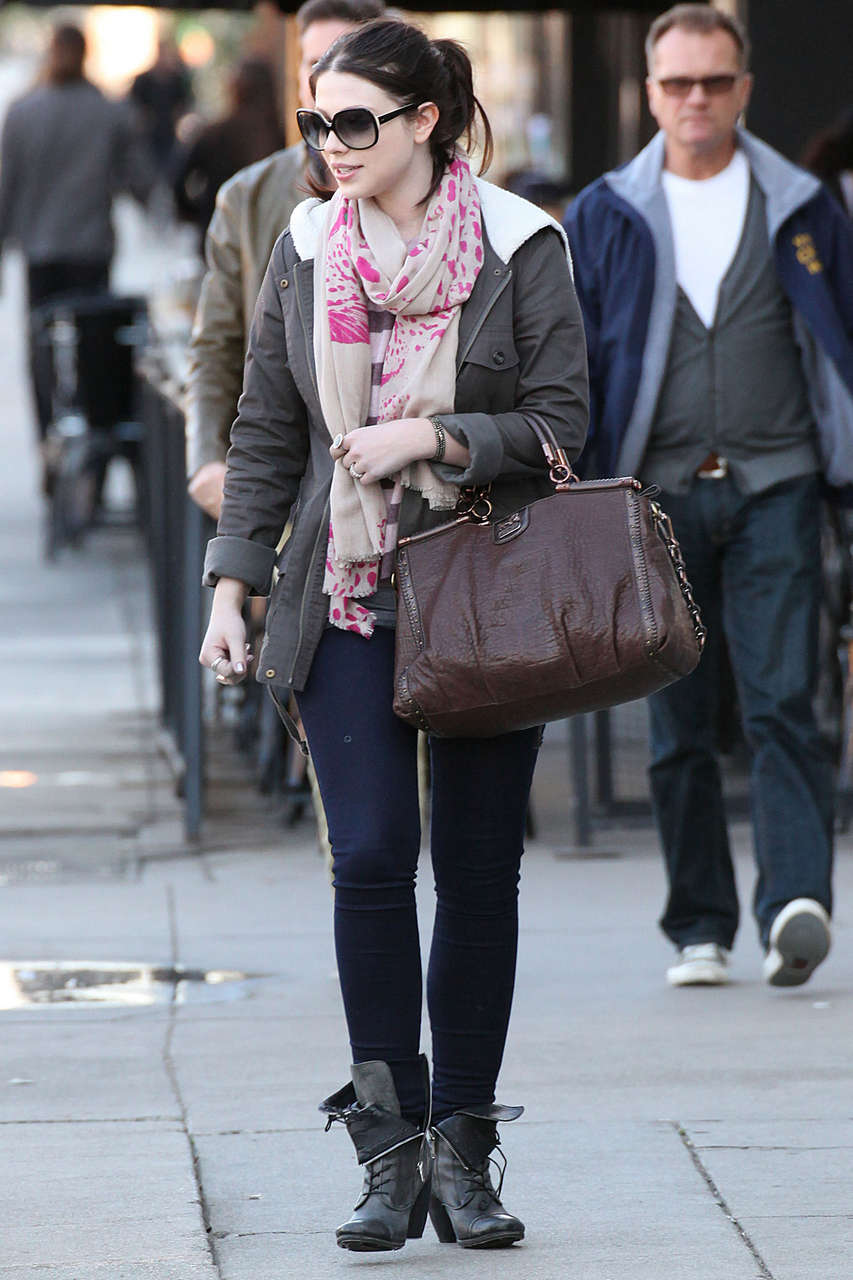 Michelle Trachtenberg Runs Some Errands New York