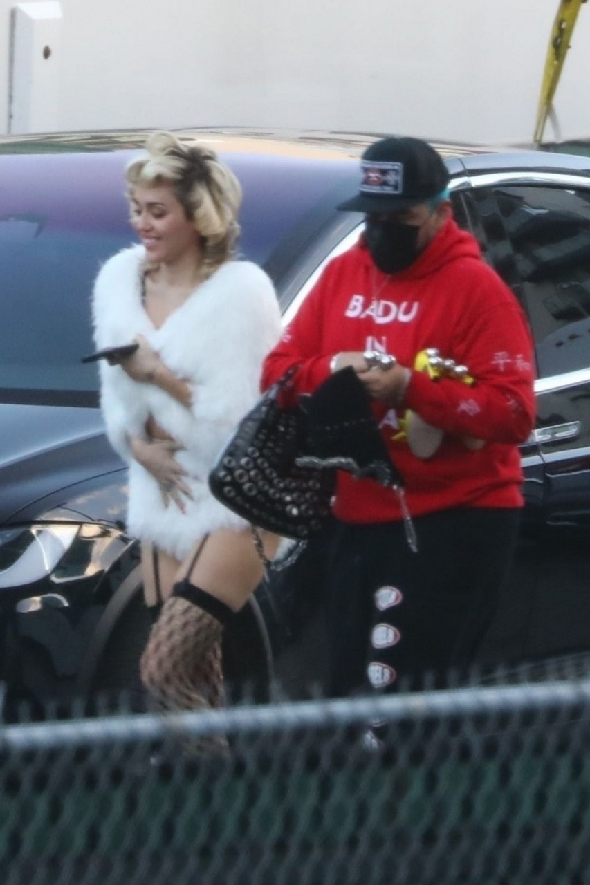 Miley Cyrus Heading Shoot Video Hollywood
