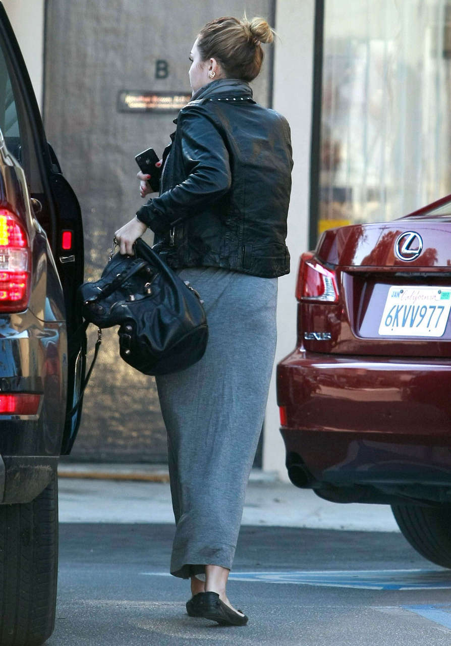 Miley Cyrus Heading To Laser Tattoo Removal Office Los Angeles
