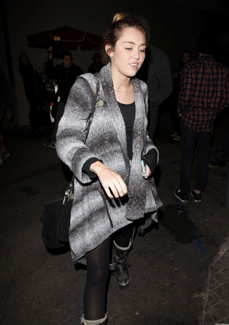 Miley Cyrus Out For Dinner At Casa Vega In Sherman Oaks