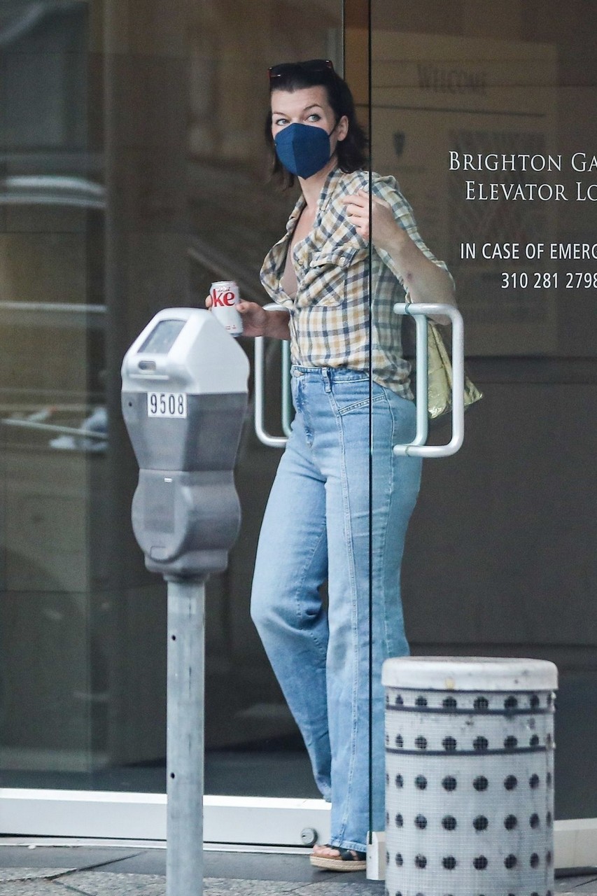 Milla Jovovich Out Shopping Rodeo Drive Beverly Hills
