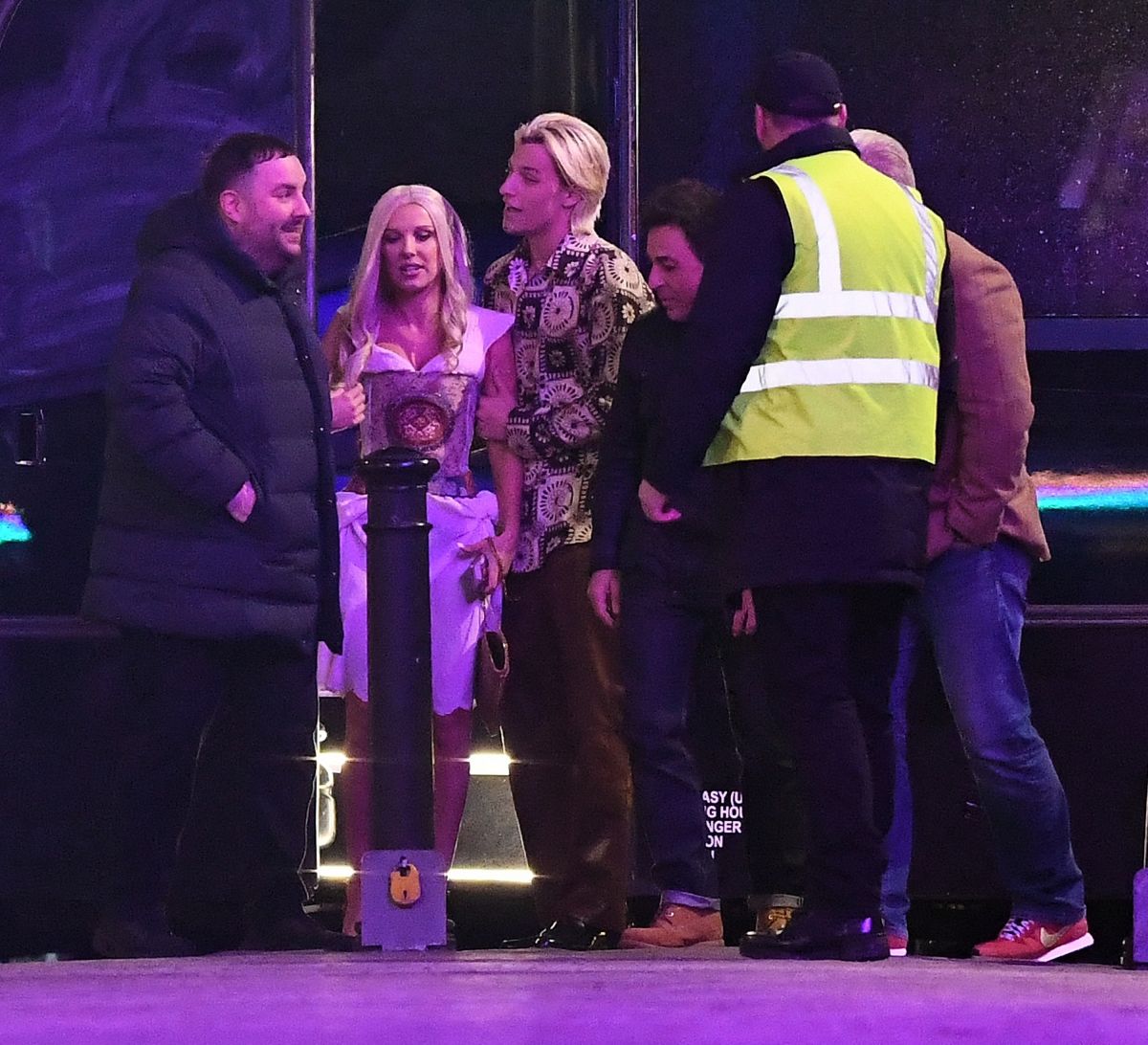 Millie Bobby Brown Celebrates Her 18th Birthday Cirque Le Soir Nightclub London