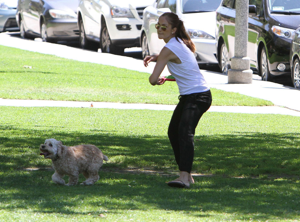 Minka Kelly Coldwater Canyon Park Beverly Hills