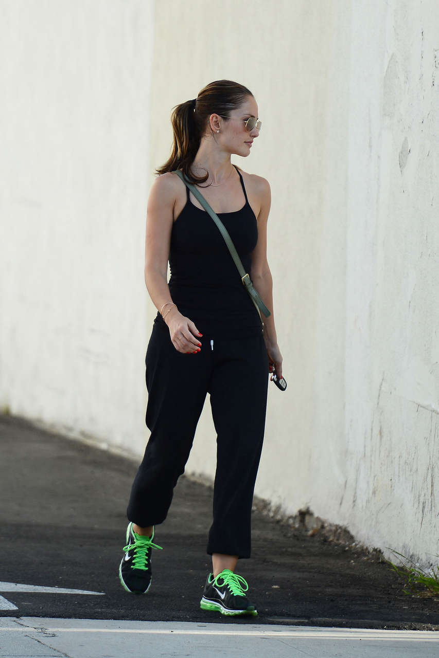 Minka Kelly Tight Leaving Gym West Hollywood