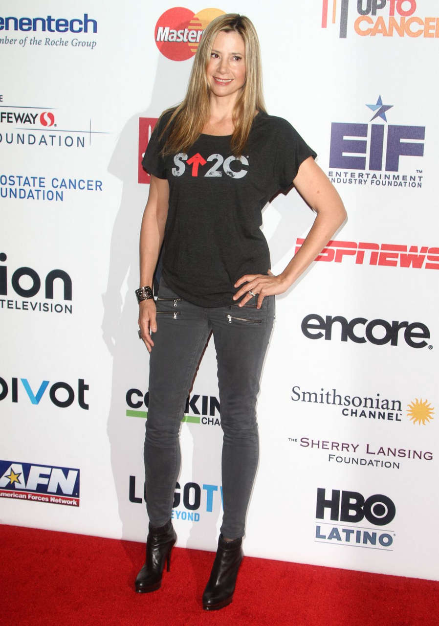 Mira Sorvino Stand Up 2 Cancer Live Benefit Hollywood