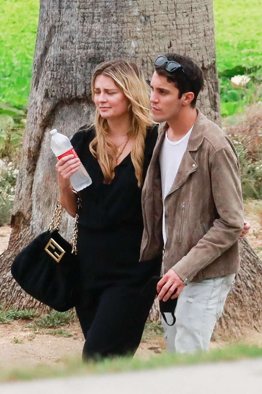Mischa Barton Gian Marco Flamini Out Kissing Los Angeles