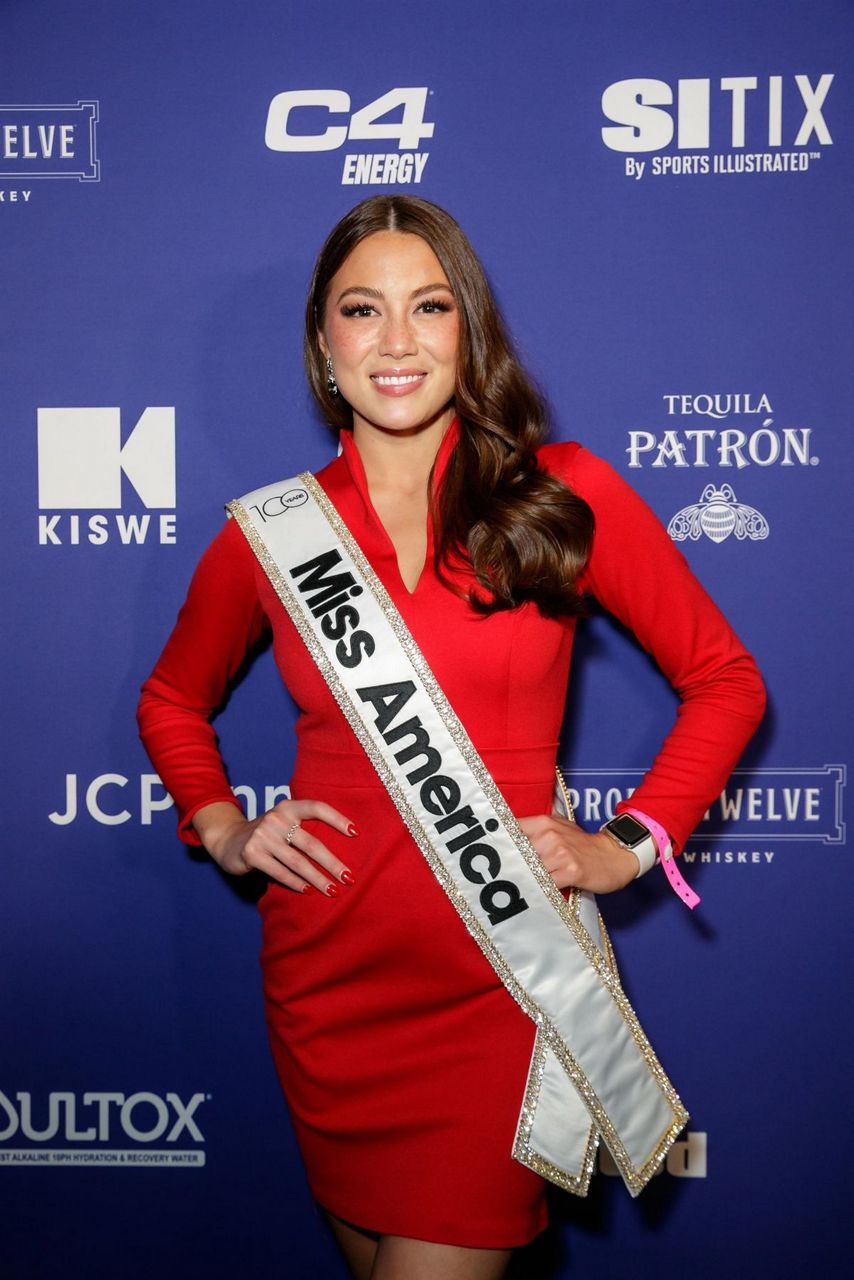 Miss America Emma Broyles Sports Illustrated Super Bowl Party Los Angeles