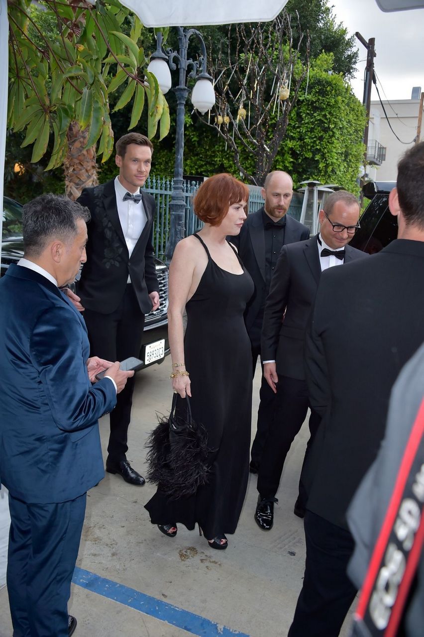 Molly Ringwald Arrives 7th Annual Hollywood Beauty Awards Los Angeles