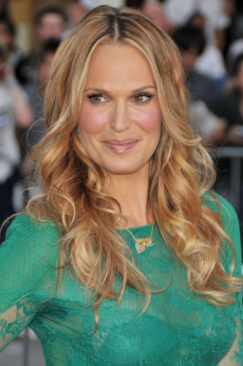 Molly Sims Million Ways To Die West Premiere Westwood