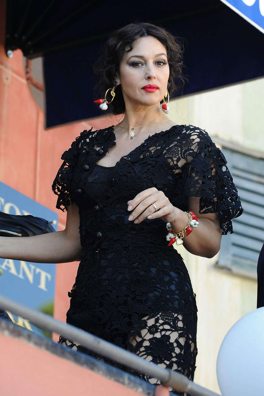 Monica Bellucci Dolce Gabbana