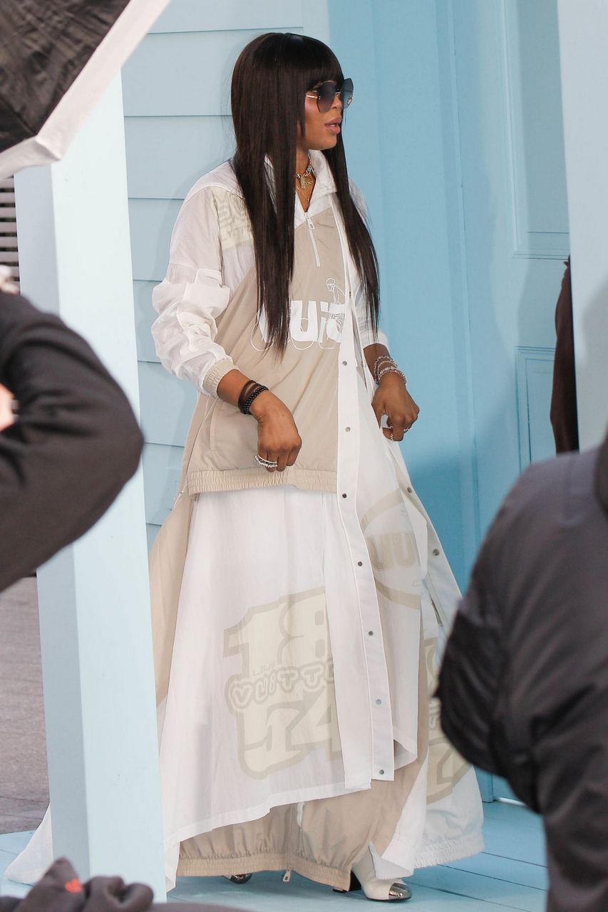 Naomi Campbell Arrives Louis Vuitton Show Paris Fashion Week