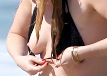 Natasha Lyonne Nipple Slip
