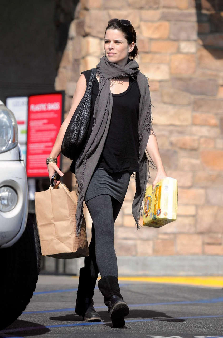 Neve Campbell Out Shopping Los Angeles
