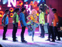 Nicki Minaj Performs Victorias Secret Fashion Show New York