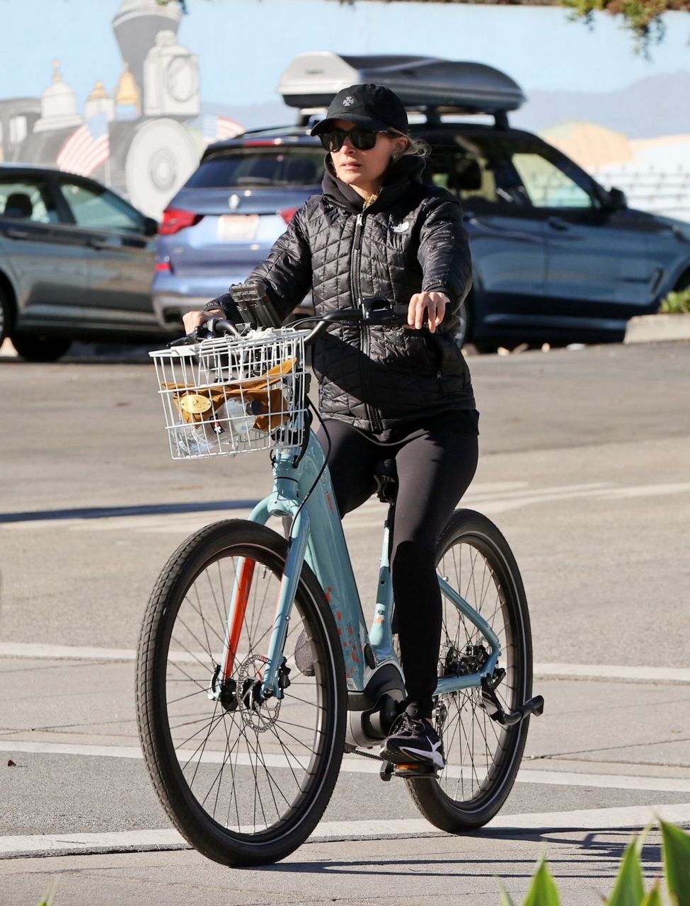 Nicole Richie Out On Bike Ride Santa Barbara