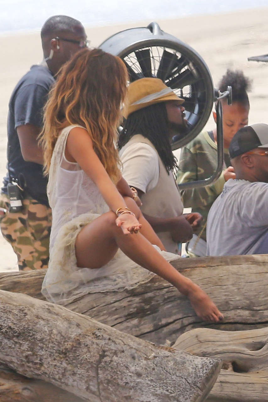 Nicole Scherzinger Set Her New Music Video Malibu Beach