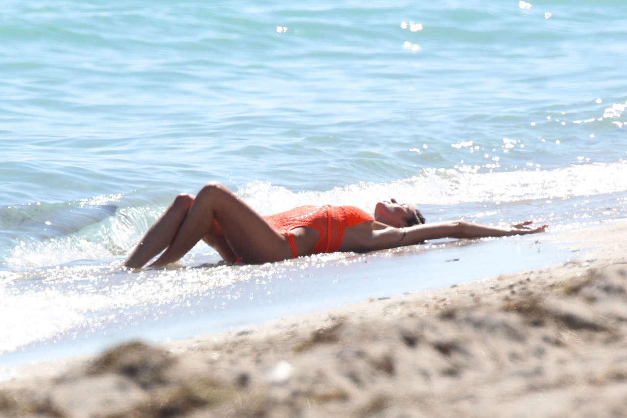 Nicole Trunfio Swimsuit Photoshoot Beach Miami