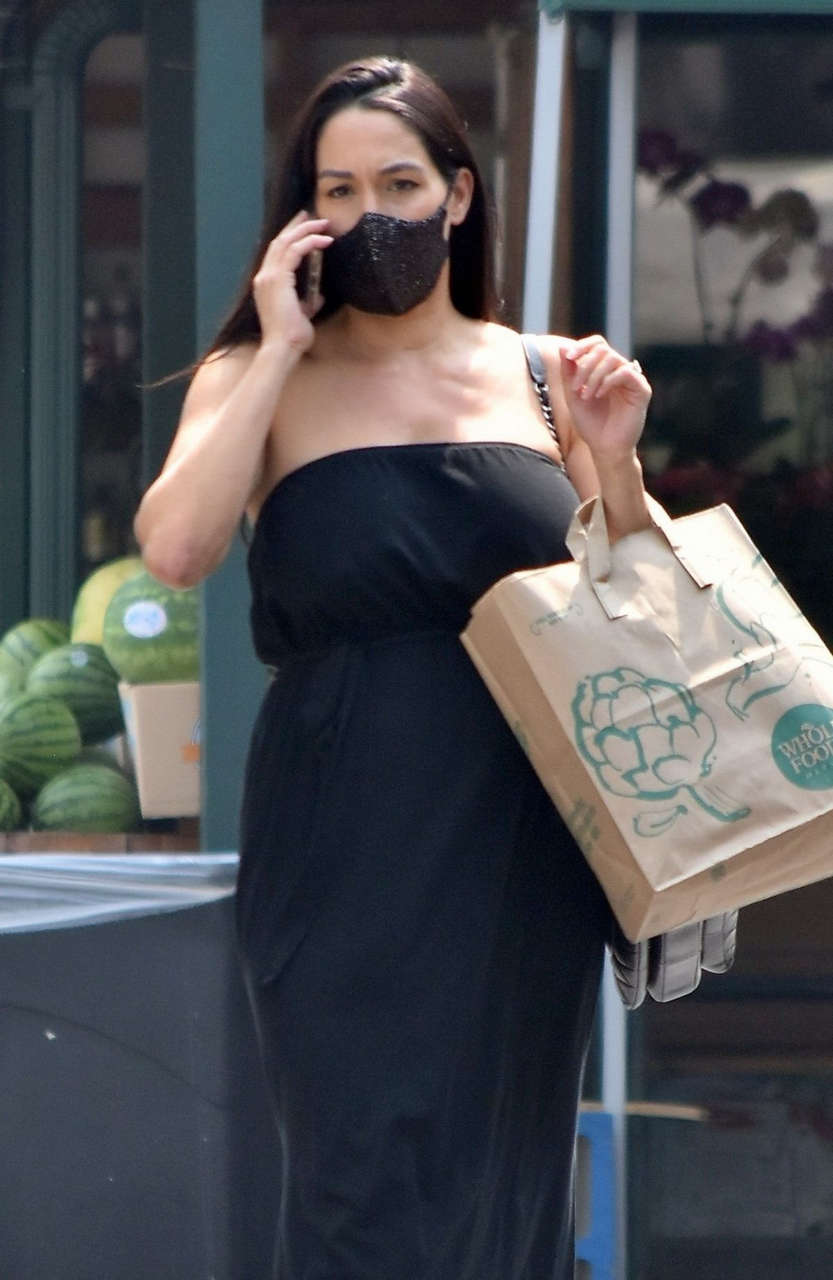 Nikki Bella Out Shopping Whole Foods Studio City