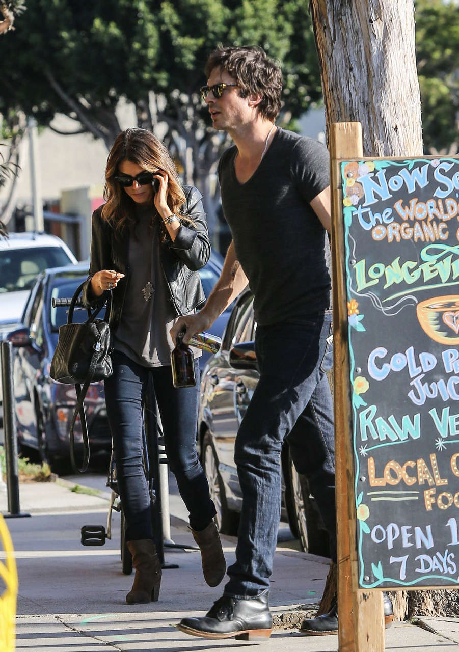 Nikki Reed Ian Somerhalder Out About Venice