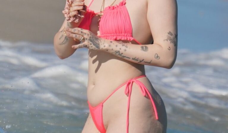 Noah Brandi Cyrus Bikinis Beach Miami (13 photos)