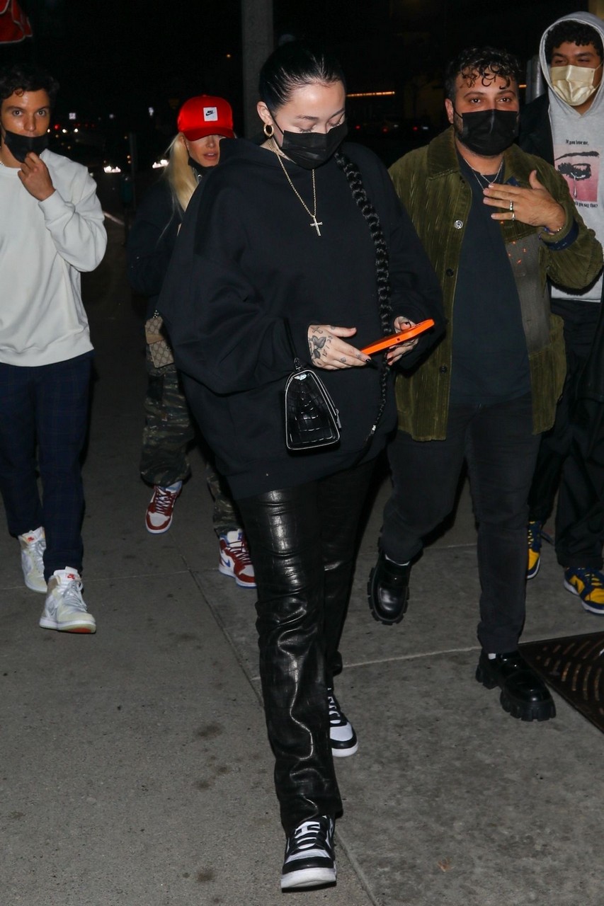 Noah Cyrus Out For Dinner Los Angeles