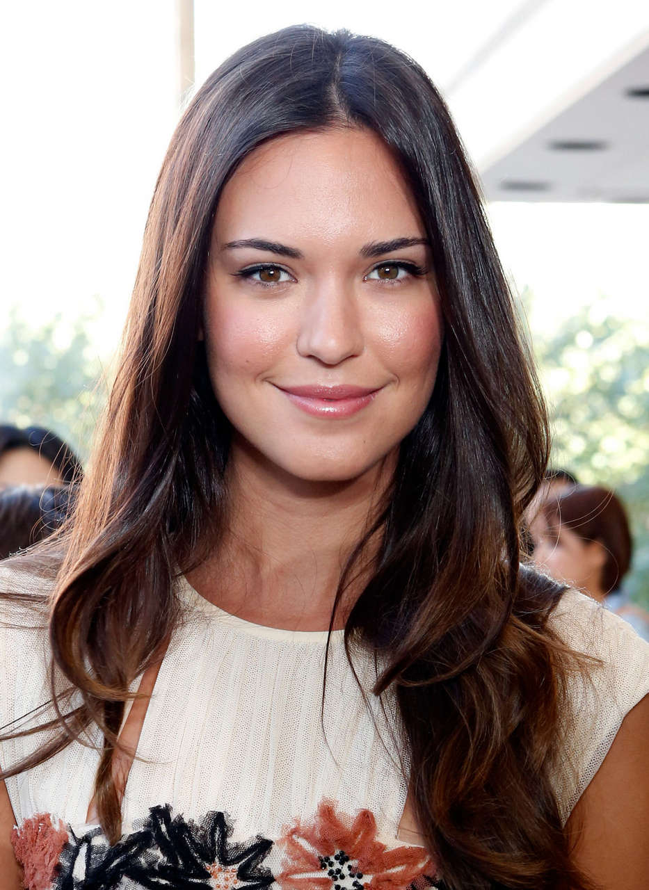Odette Annable Tory Burch Fashion Show New York