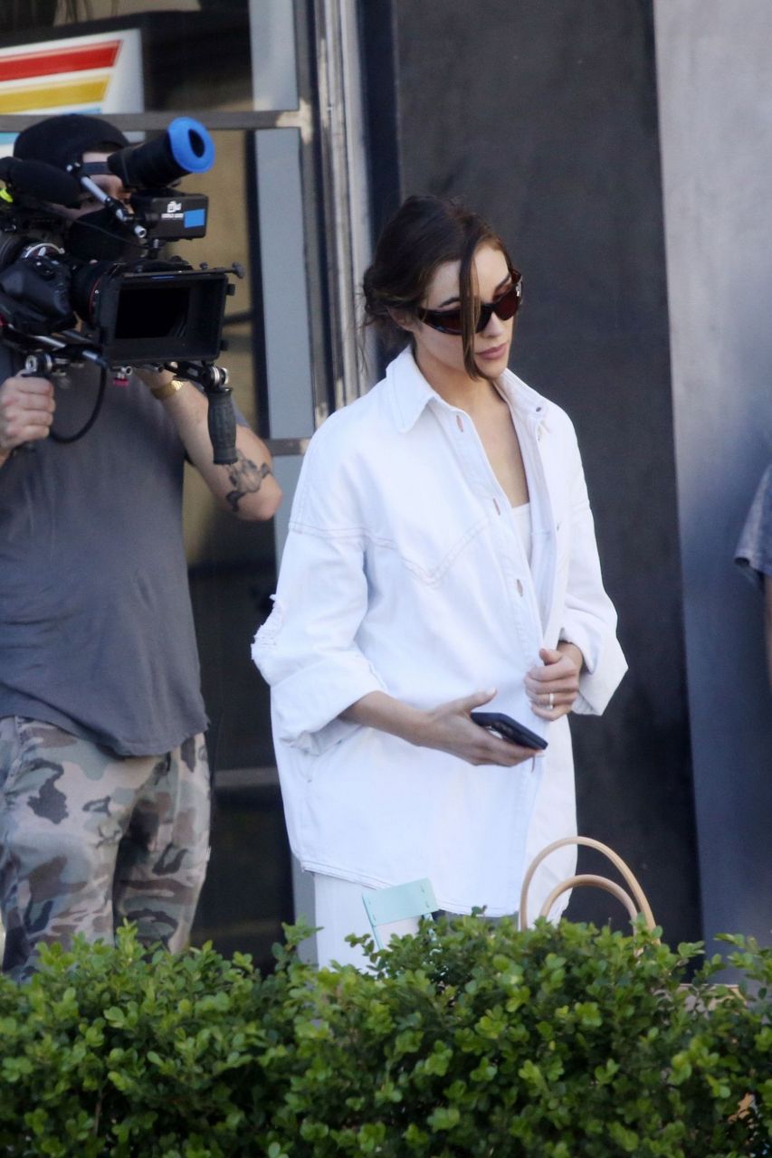 Olivia Culpo Out Filming Los Angeles