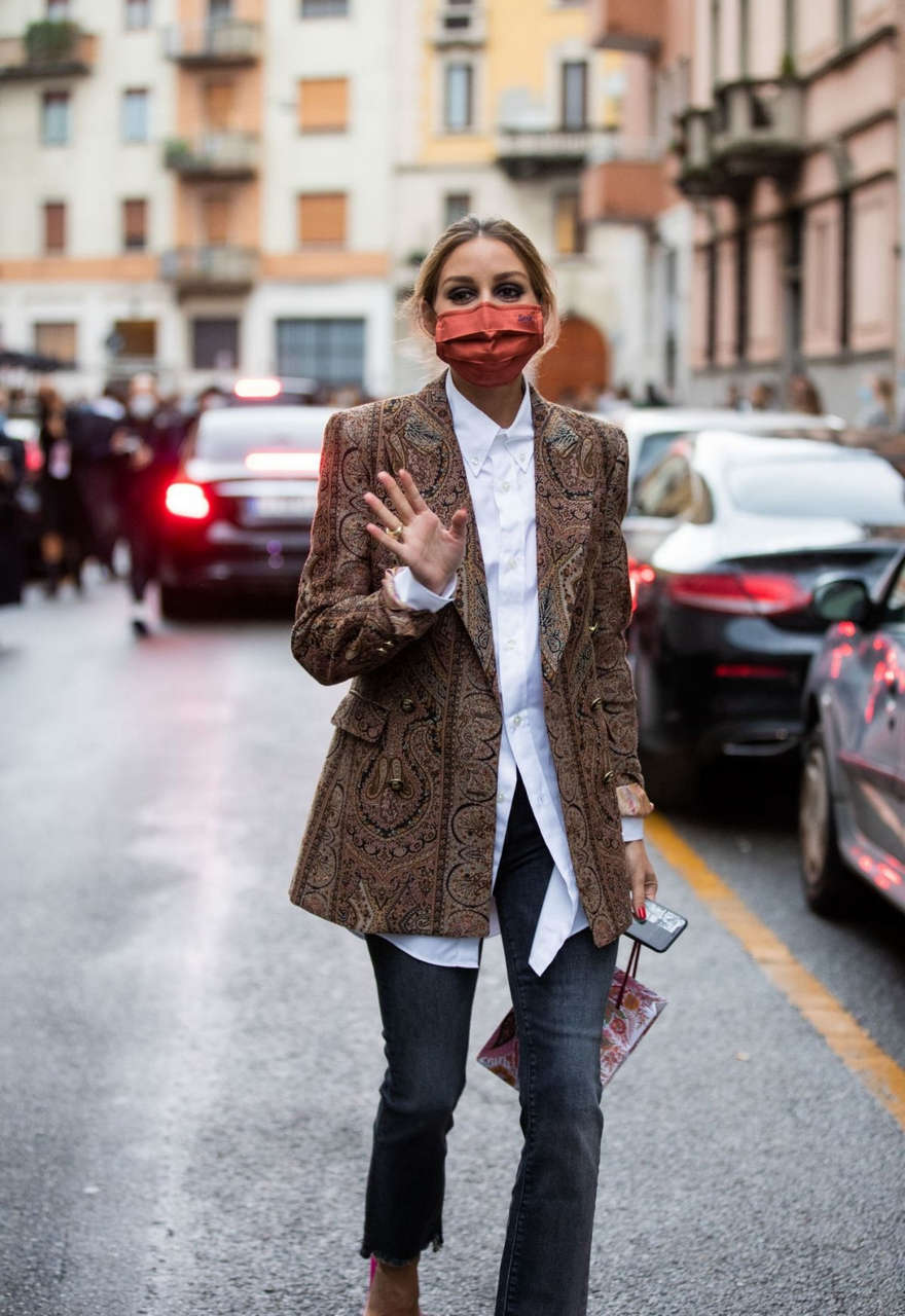 Olivia Palermo Arrives Etro Show Milan Fashion Week